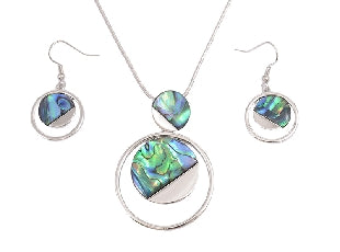 Paua Pendant Set