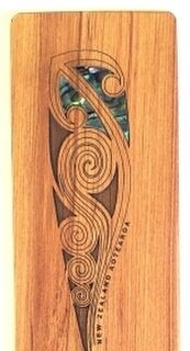 Māori Feather Bookmark