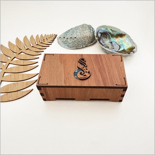 Trinket Box: Pikorua