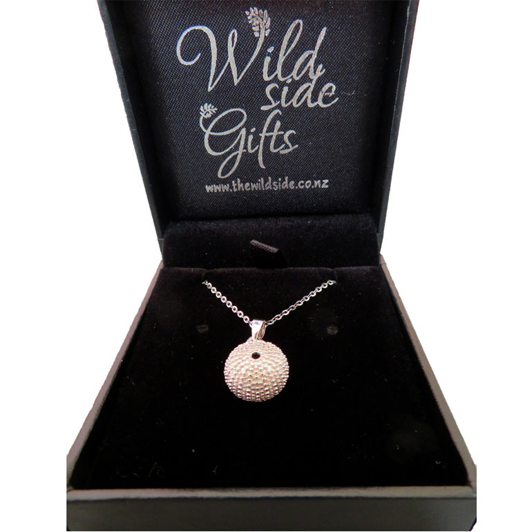 Kina Pendant Necklace