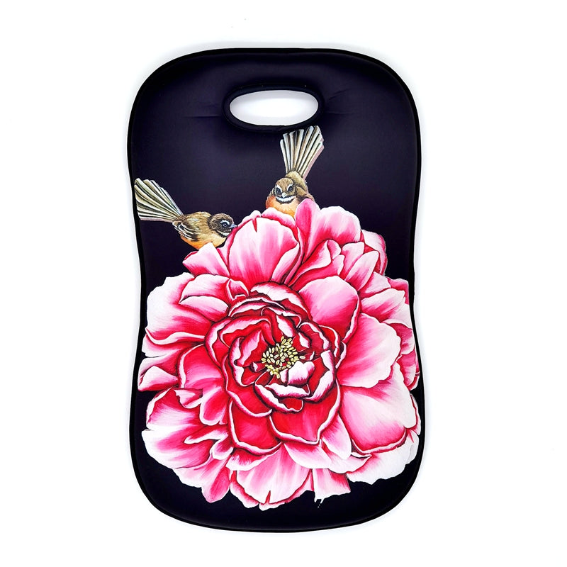 Garden Kneeler: Fantails & Camelia