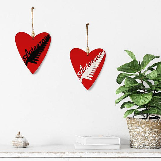 Kiwiana Wall Art Heart: Aotearoa Fern