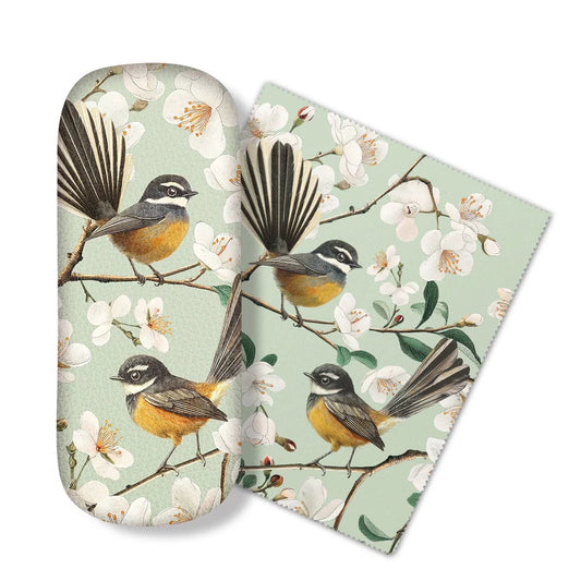 Chatty Fantails Glasses Case