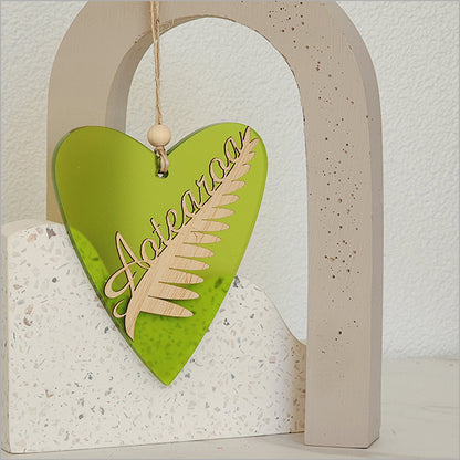 Ornament Heart: Silver Fern Aotearoa