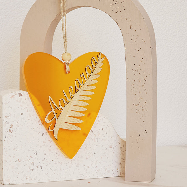 Ornament Heart: Silver Fern Aotearoa