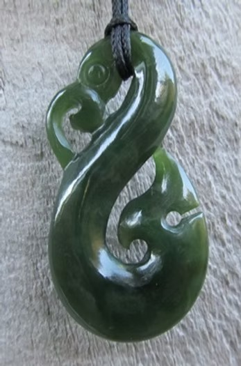 Greenstone Manaia Hook