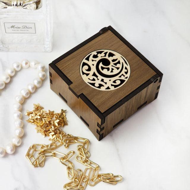 Square Trinket Box: Kowhaiwhai Koru