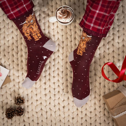 'A Highland Christmas' Highland Cow Men's Christmas Socks