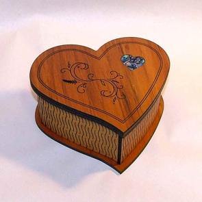 Large Heart Box With Paua - Tigerlily Gift Store